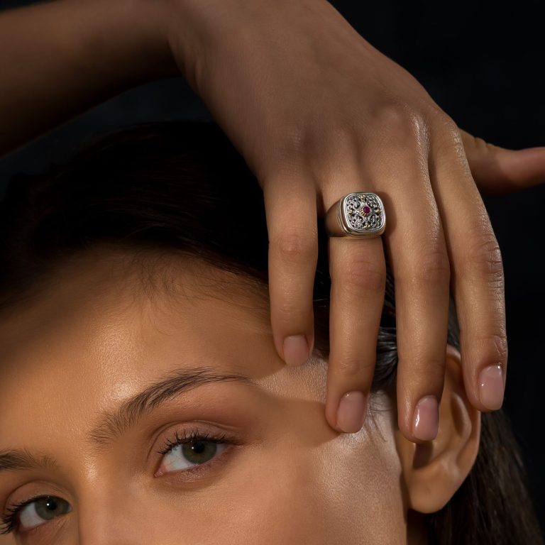 Simplicity-square-Ring-with-Ruby-scaled