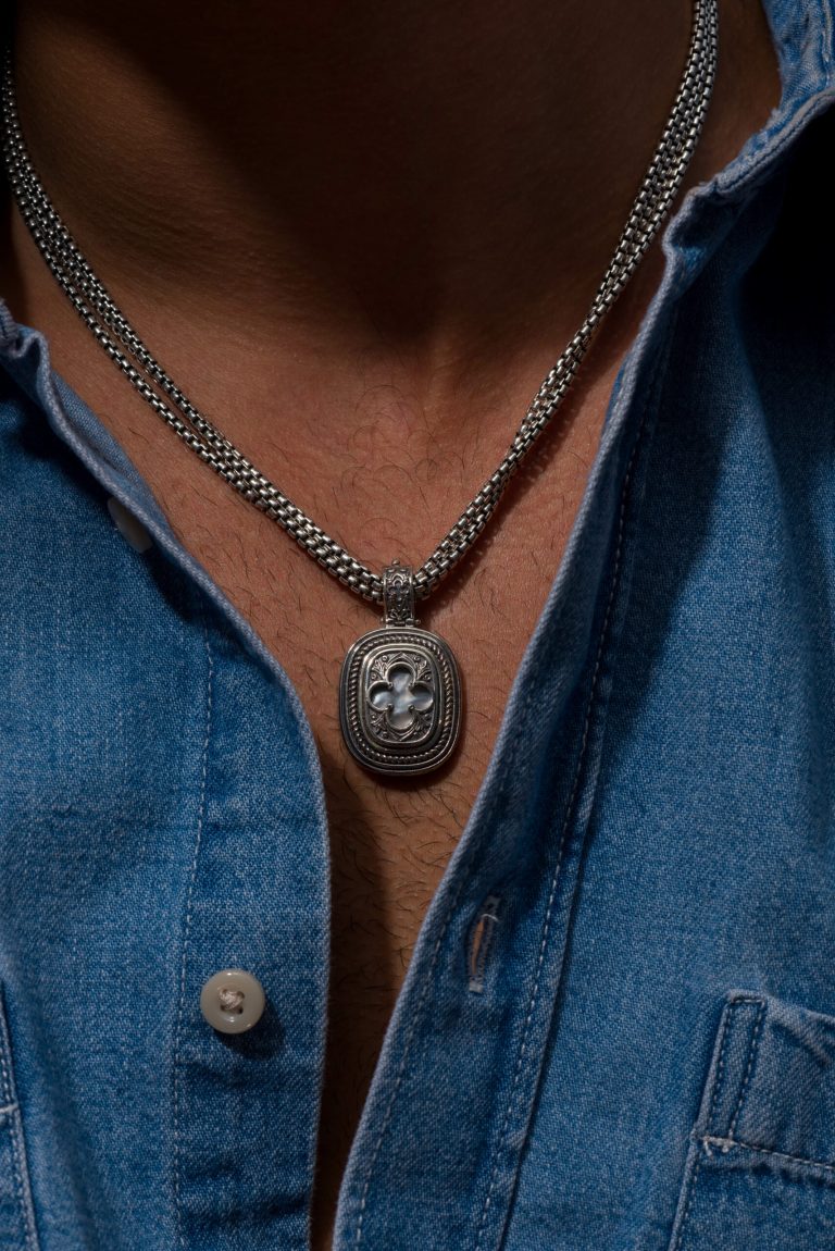 Triple-box-Chain-Necklace-with-Odysseus-Pendant-in-Sterling-Silver-with-semi-precious-stone-3320-2-scaled